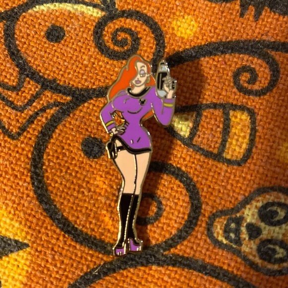 Disney Trading Pin Jessica Rabbit Star Trek - Picture 1 of 1
